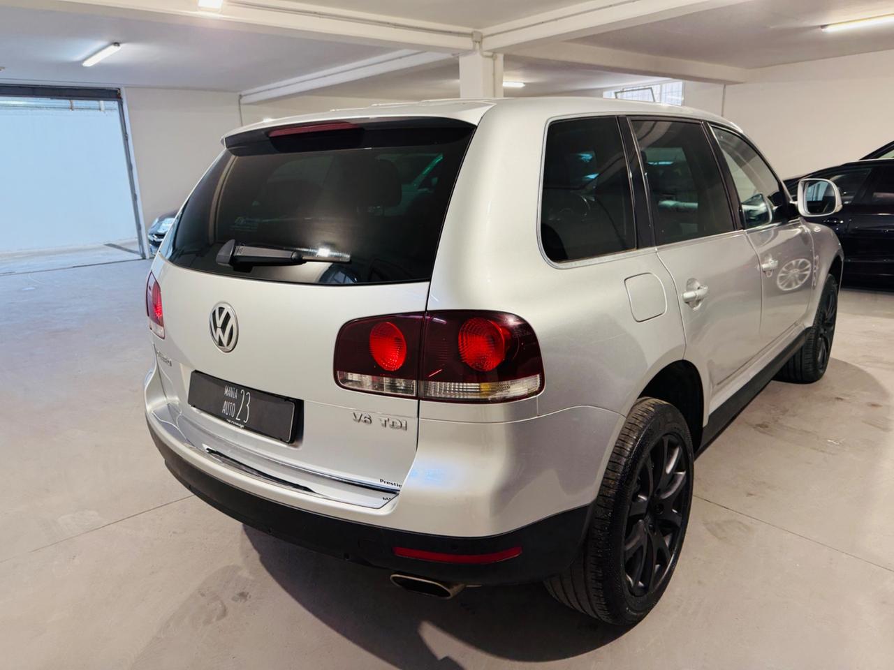 Volkswagen Touareg 3.0/240CV V6 TDI DPF tip. Executive