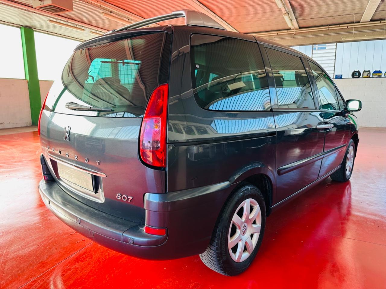 Peugeot 807 2.0 HDi 7Posti