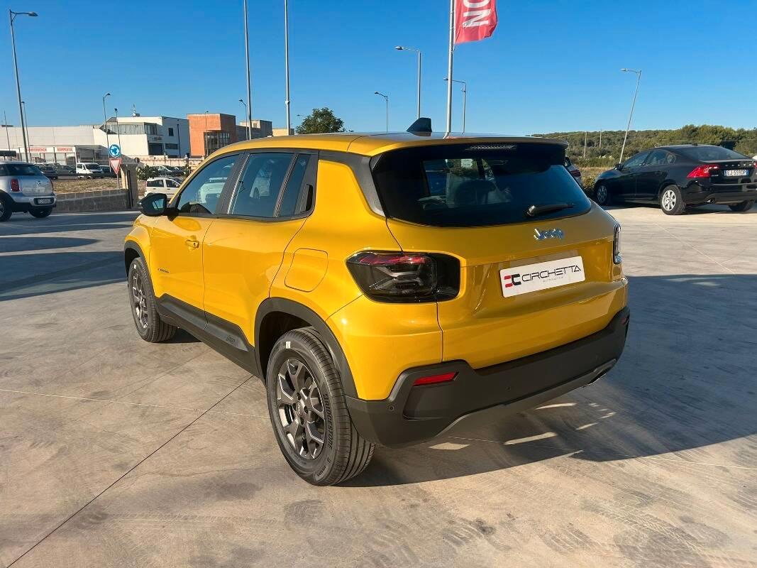 Jeep Avenger 1.2 t. e-hybr.mhev Longitude fwd 110cv edct6