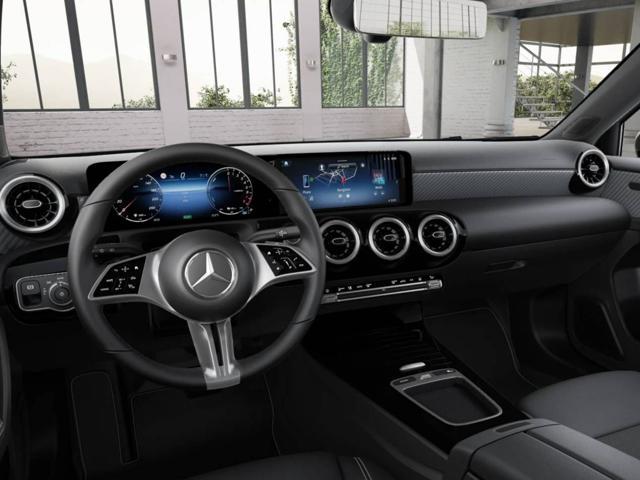 MERCEDES-BENZ A 250 e hybrid EQ Progressive Advanced