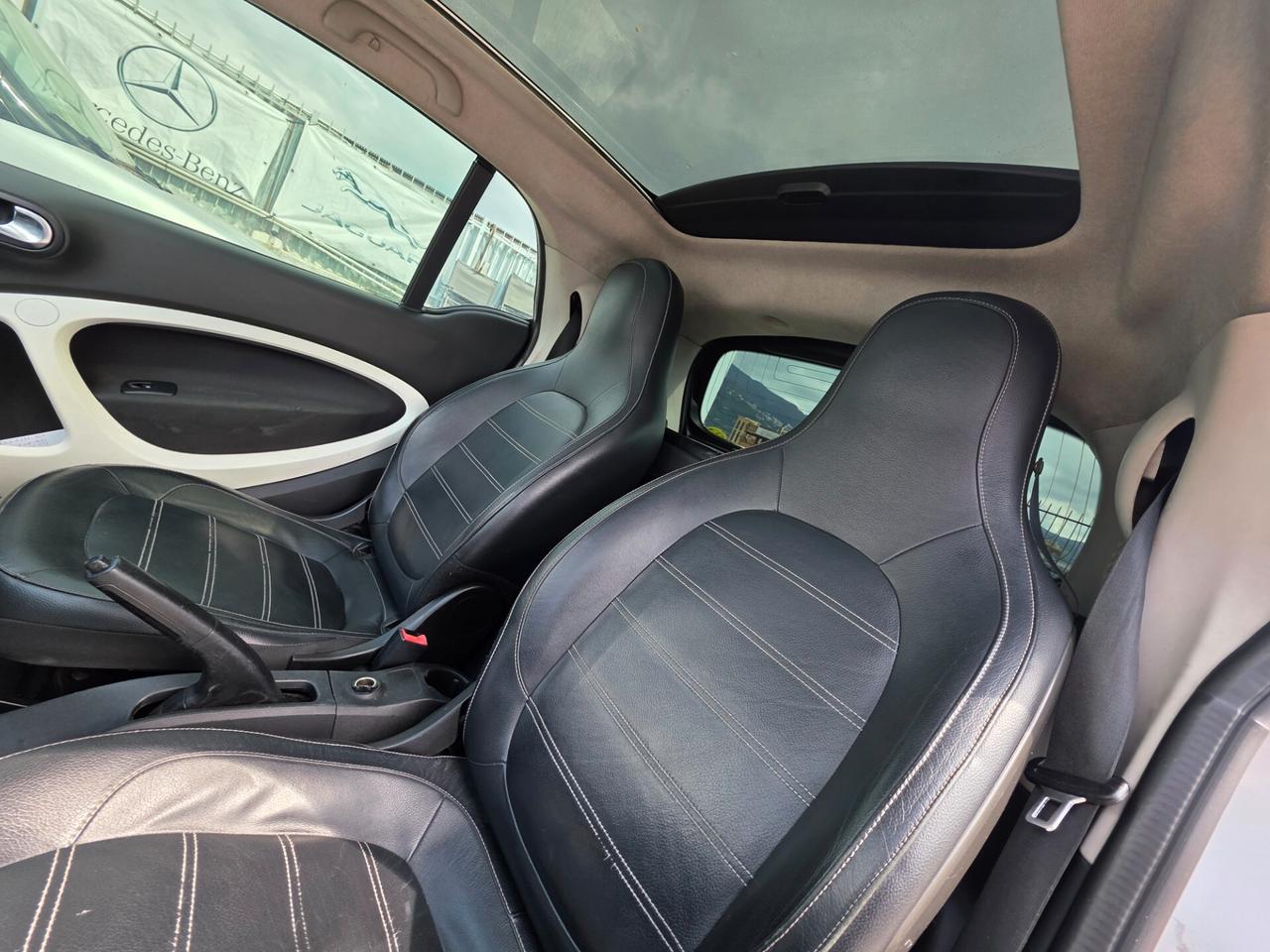 Smart ForTwo 1000 52 kW MHD coupé pulse