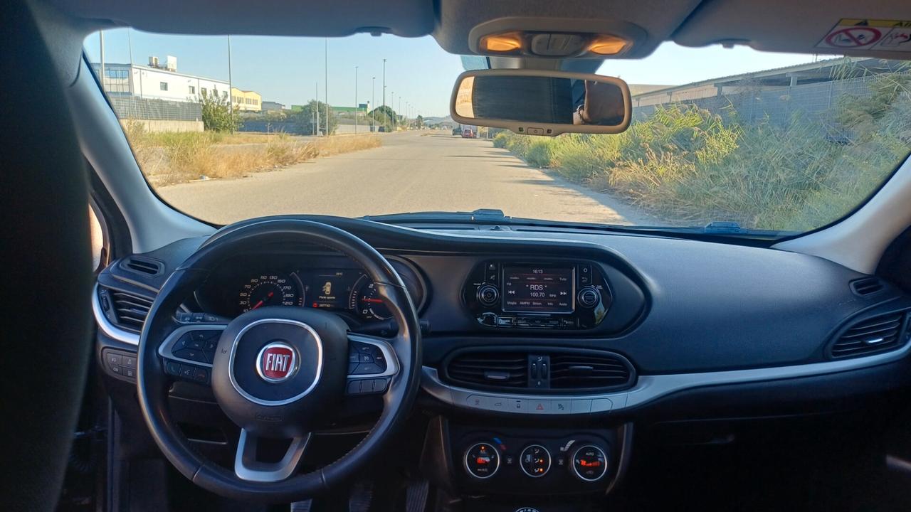Fiat Tipo 1.6 Mjt 4 porte Opening Edition