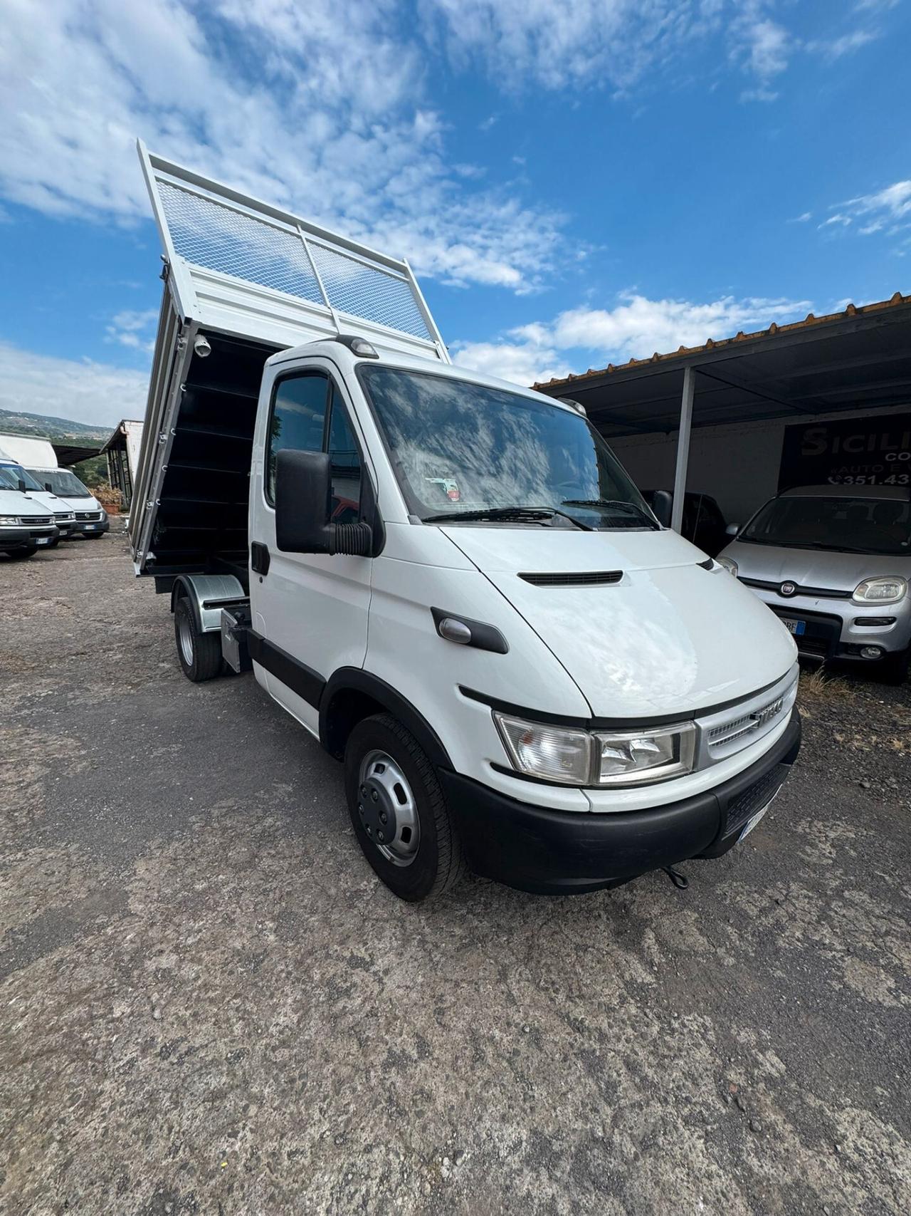 IVECO DAILY 35C17 170 CV RIBALTABILE TRILATERALE