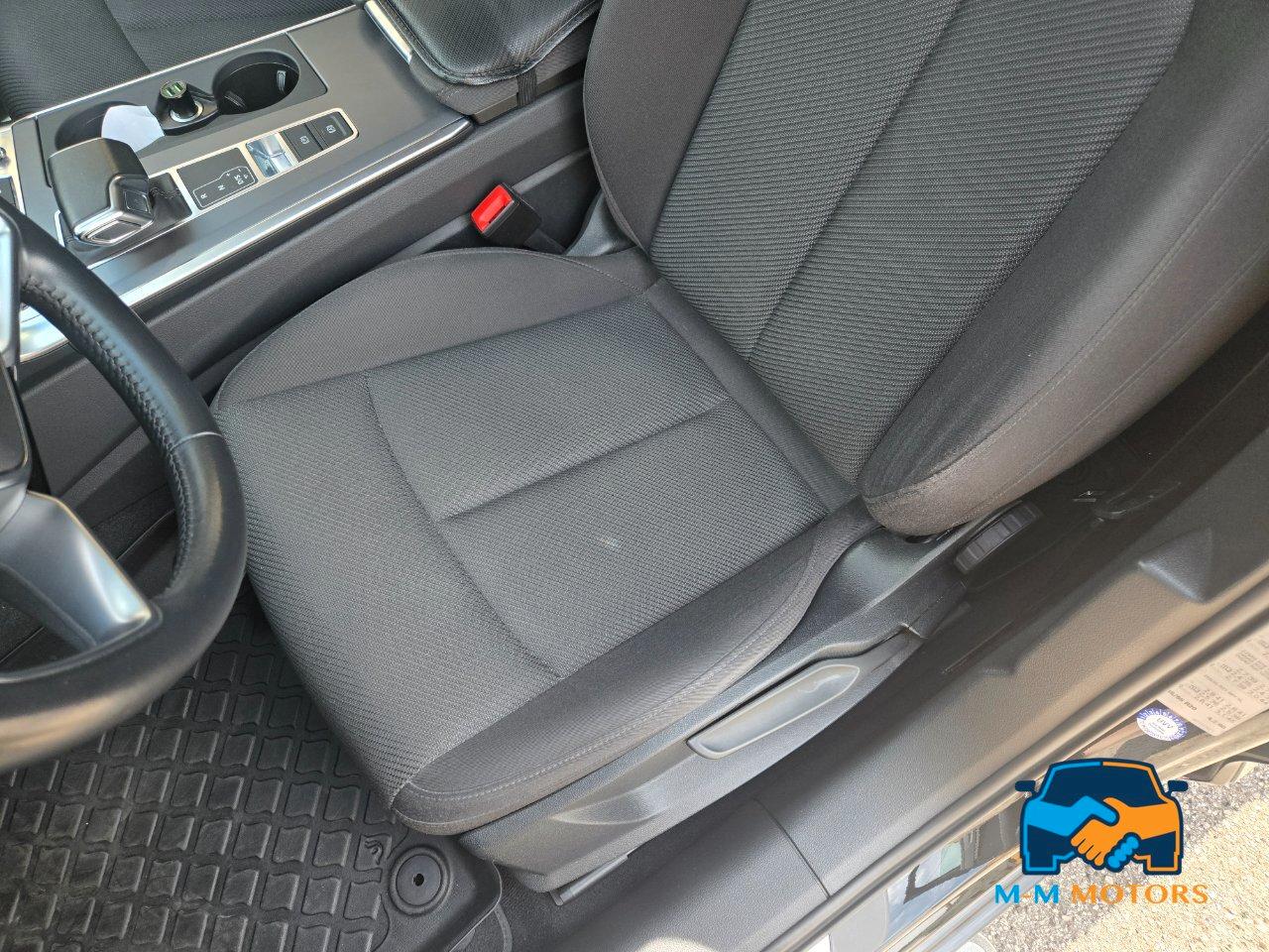 Audi A6 Avant 40 2.0 tdi mhev s-tronic
