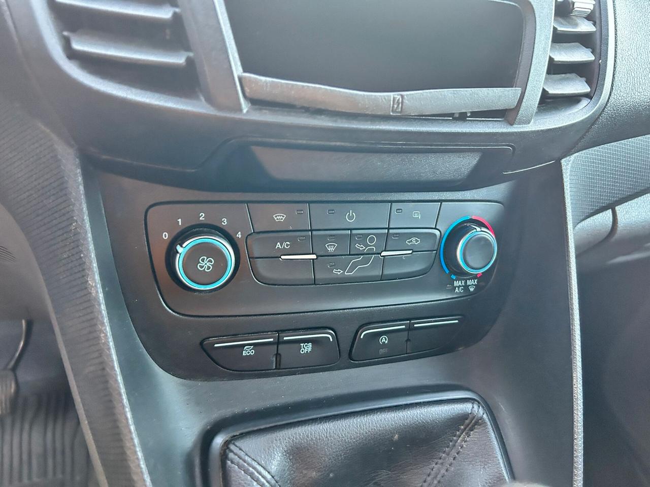 FORD TRANSIT CONNECT 1.5D 2019