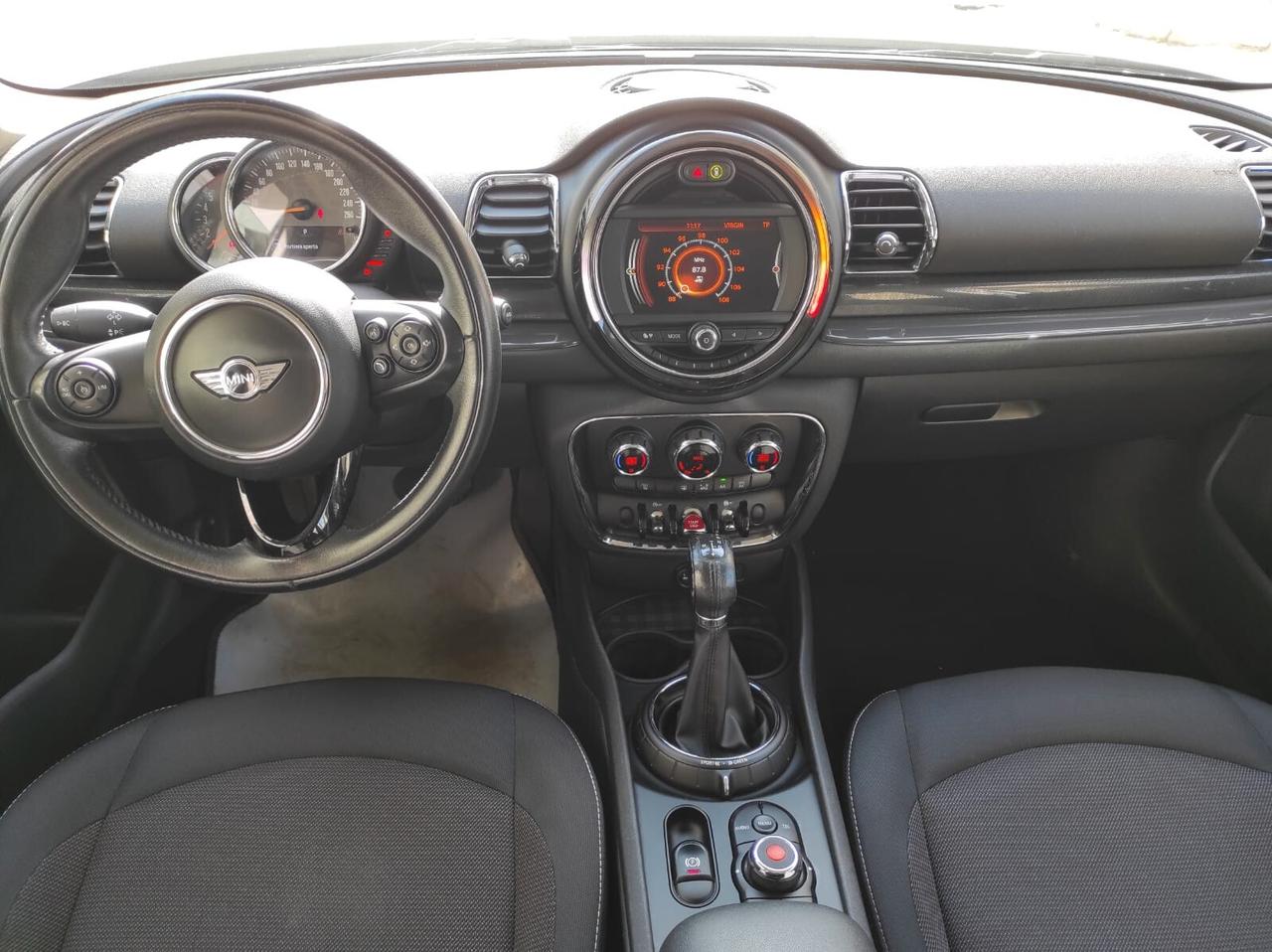 MINI CLUBMAN 1.5D AUTO/NAVI/LED/UNIPRO/KMCERTBMW