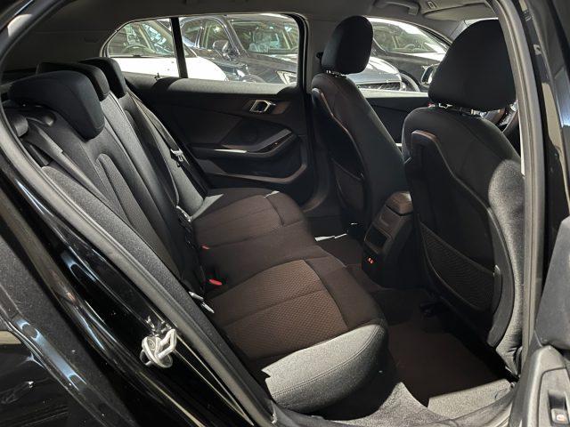 BMW 118 iA 5p. Business Advantage "18 Msport/Navi/Virtual