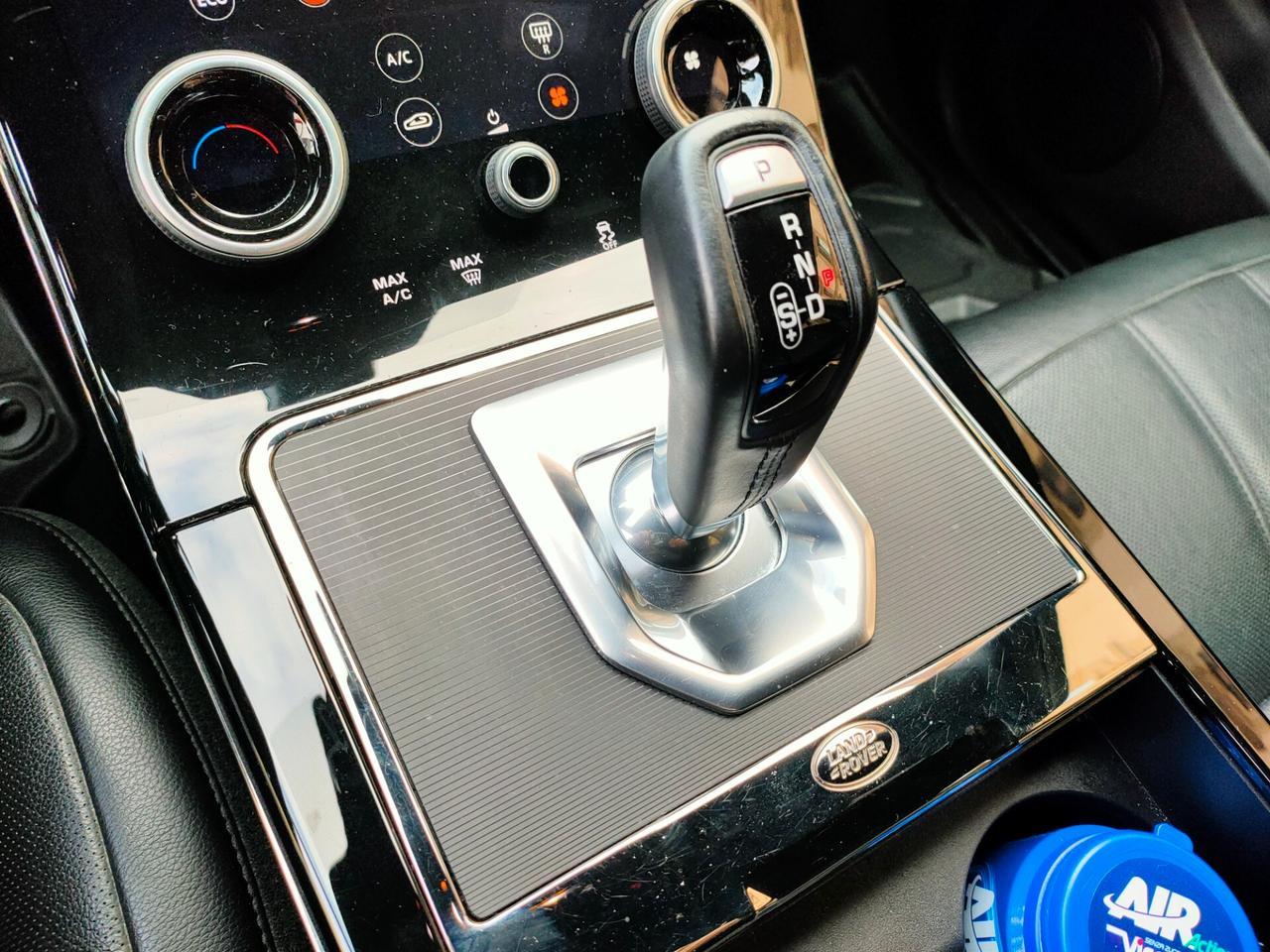 Land Rover RR Evoque 2.0D I4 AWD Auto R-Dynamic S