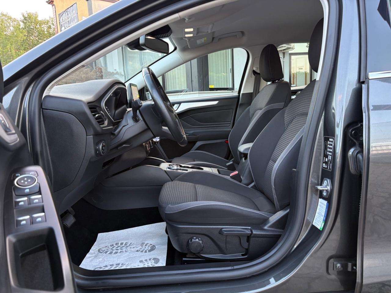 Ford Focus 1.5 EcoBlue 120 CV automatico SW Business Co-Pilot