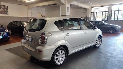 Toyota Corolla Verso 1.6 16V GPL