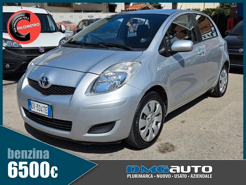 Toyota Yaris 1.0 5 porte Sol