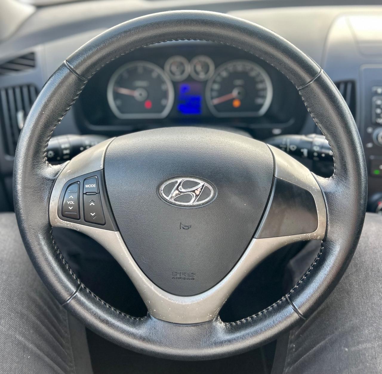 Hyundai i30 Cambio automatico SOLO 98.000km
