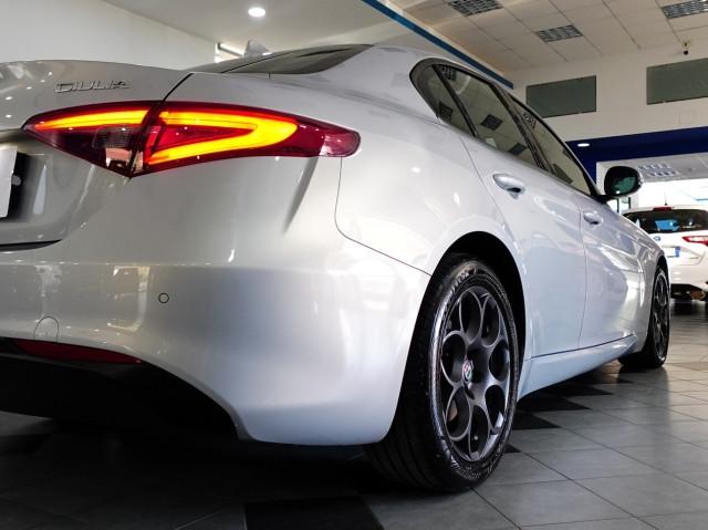 Alfa Romeo Giulia 2.2 MJT 160 CV AT8 BUSINESS