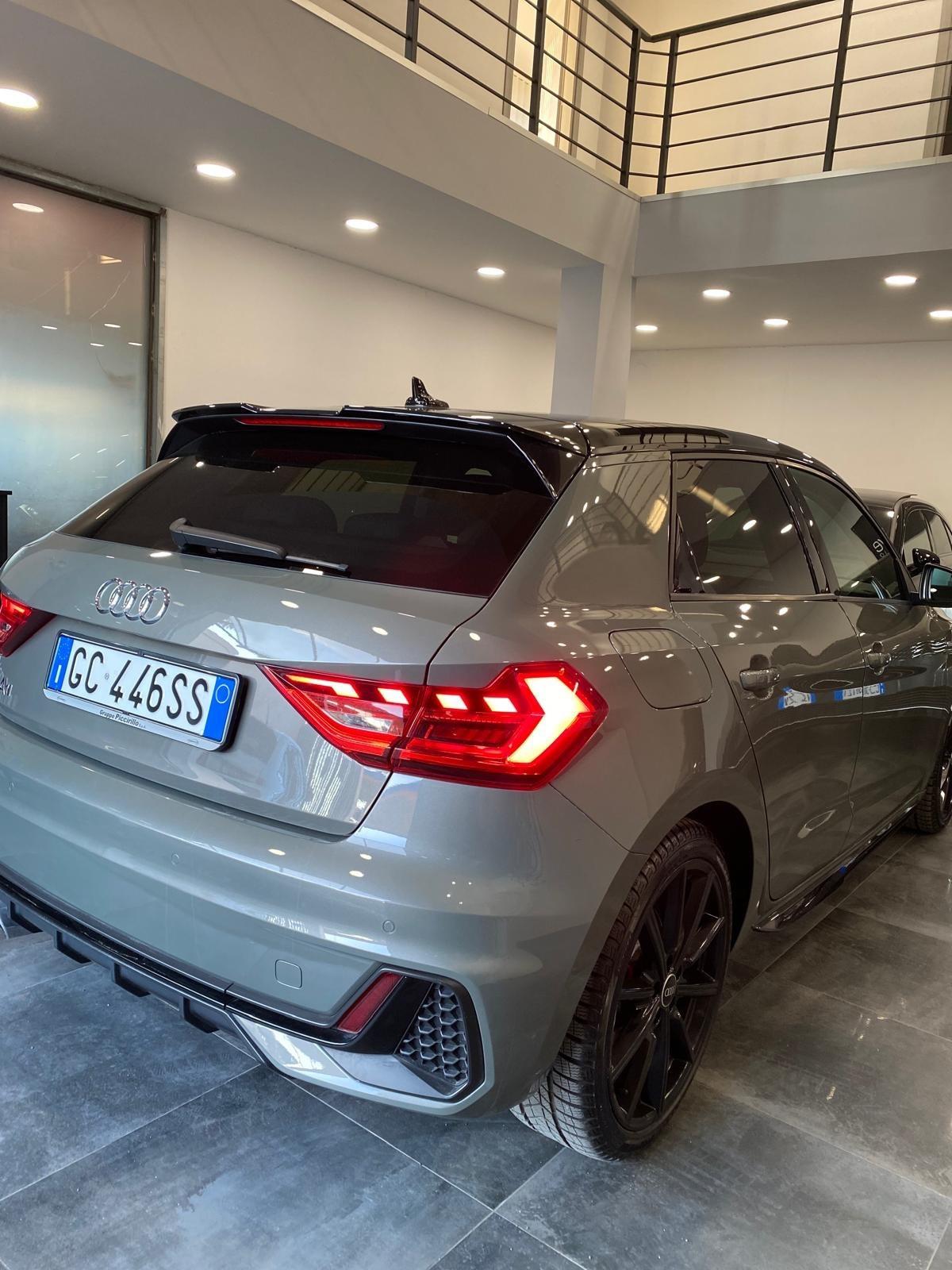 Audi A1 SPB 40 TFSI S tronic S line edition