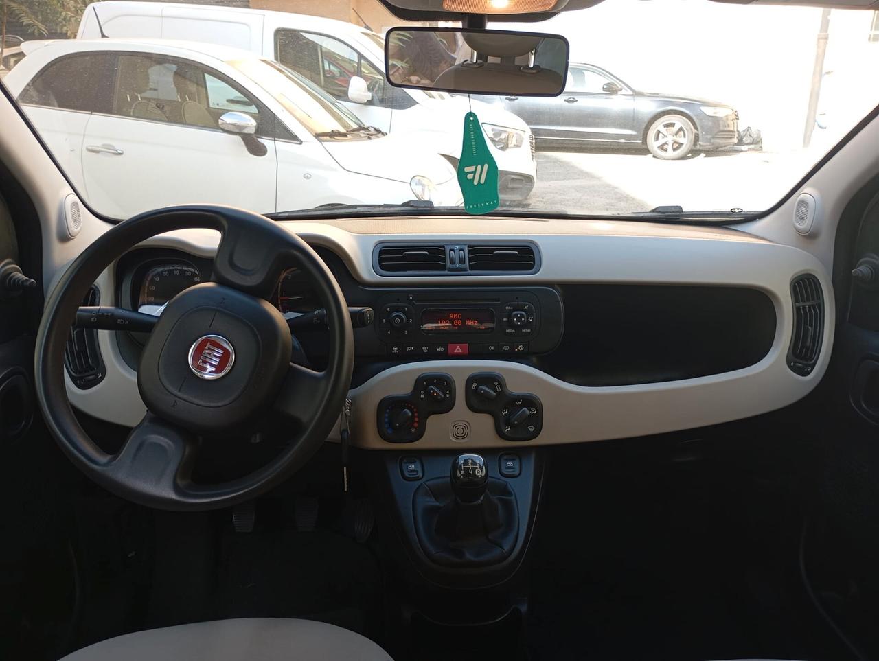 Fiat Panda 1.3 Lounge-2014