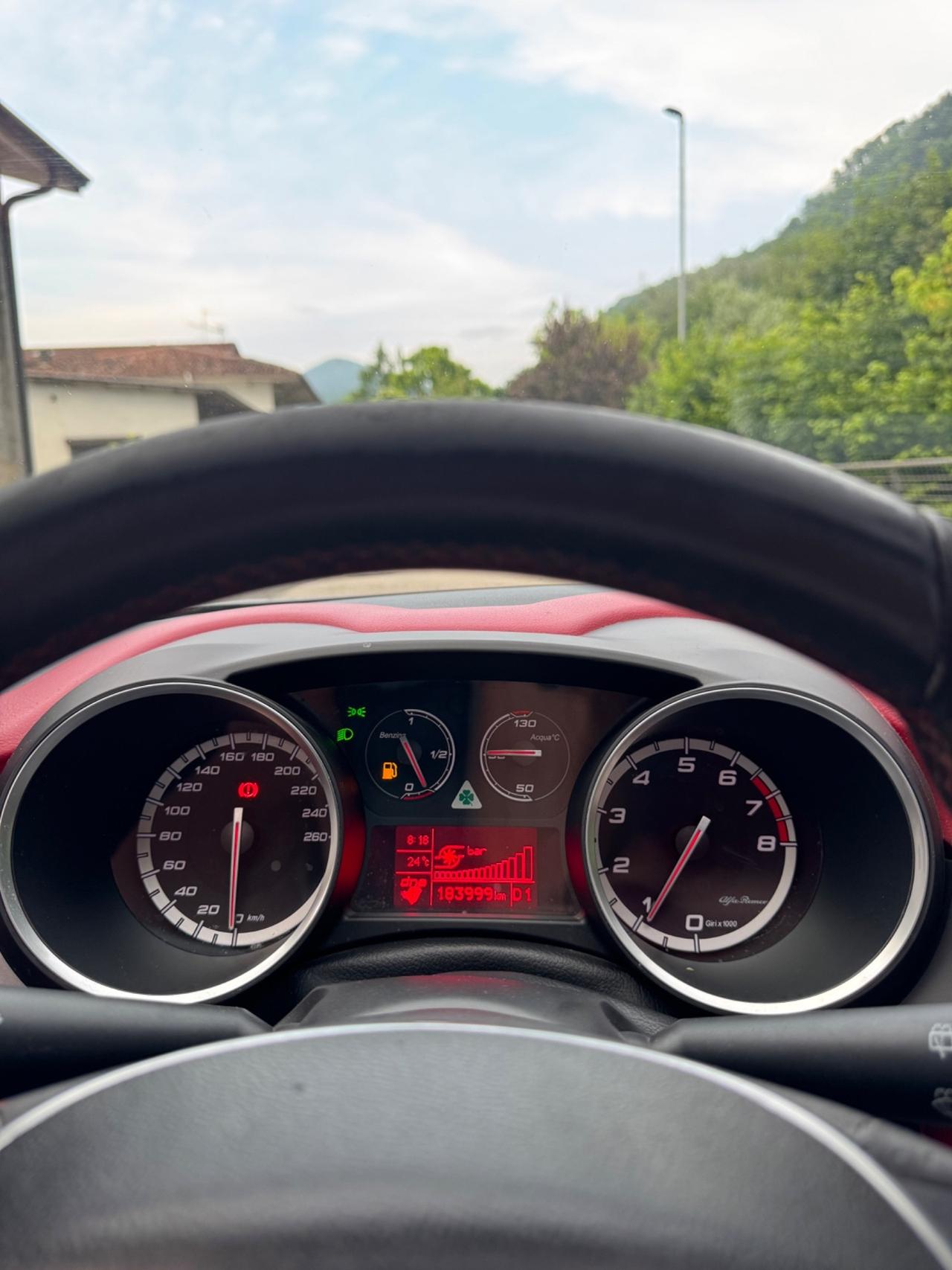 Alfa Romeo Giulietta 1750 Turbo TCT Quadrifoglio Verde