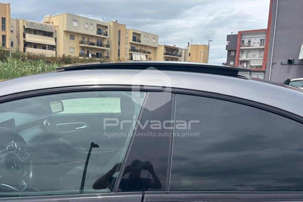 MERCEDES CLA 200 d Automatic Premium