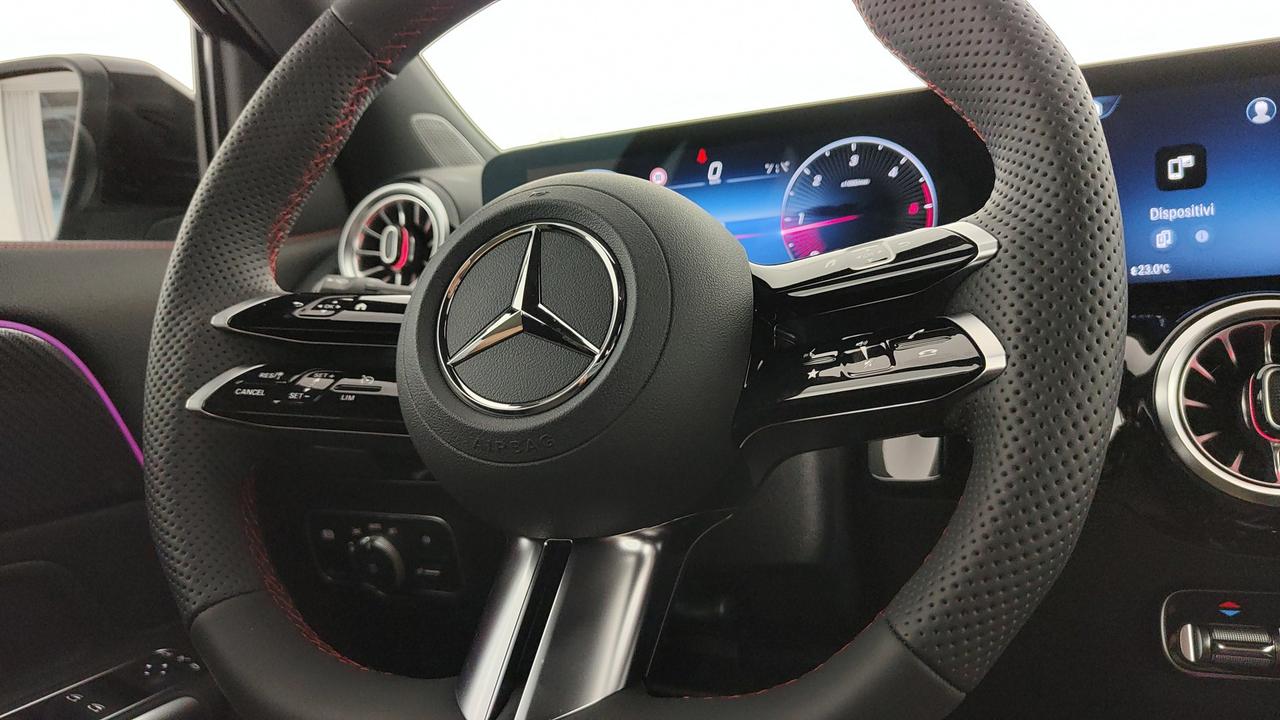 Mercedes-Benz GLA 200 d automatic