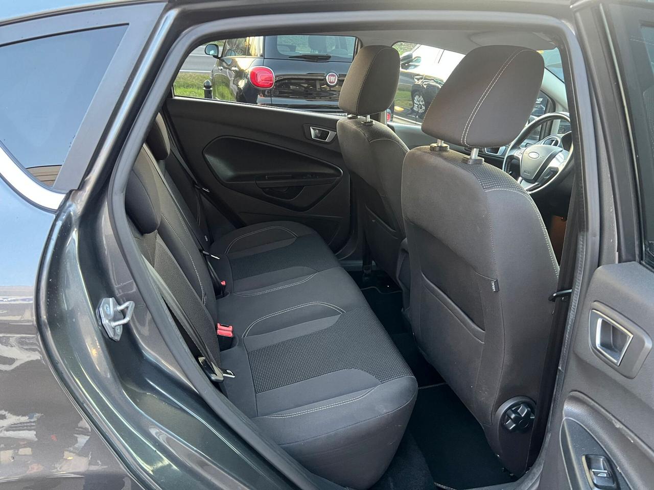 Ford Fiesta 1.5 TDCi 75CV 5 porte Titanium *cinghia-ok*unipro*