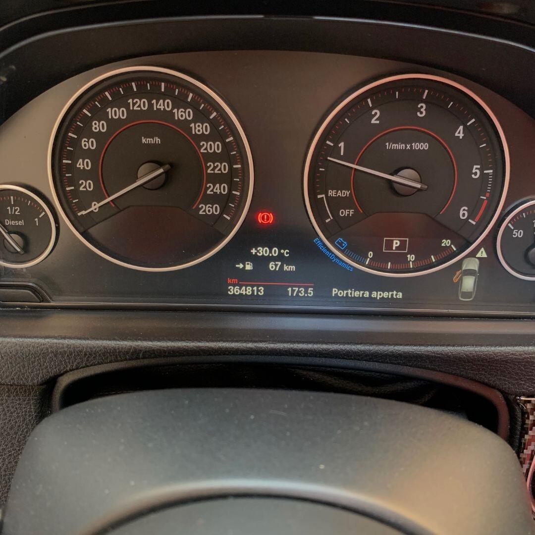 BMW 320d GT Msport **LEGGI INFO**