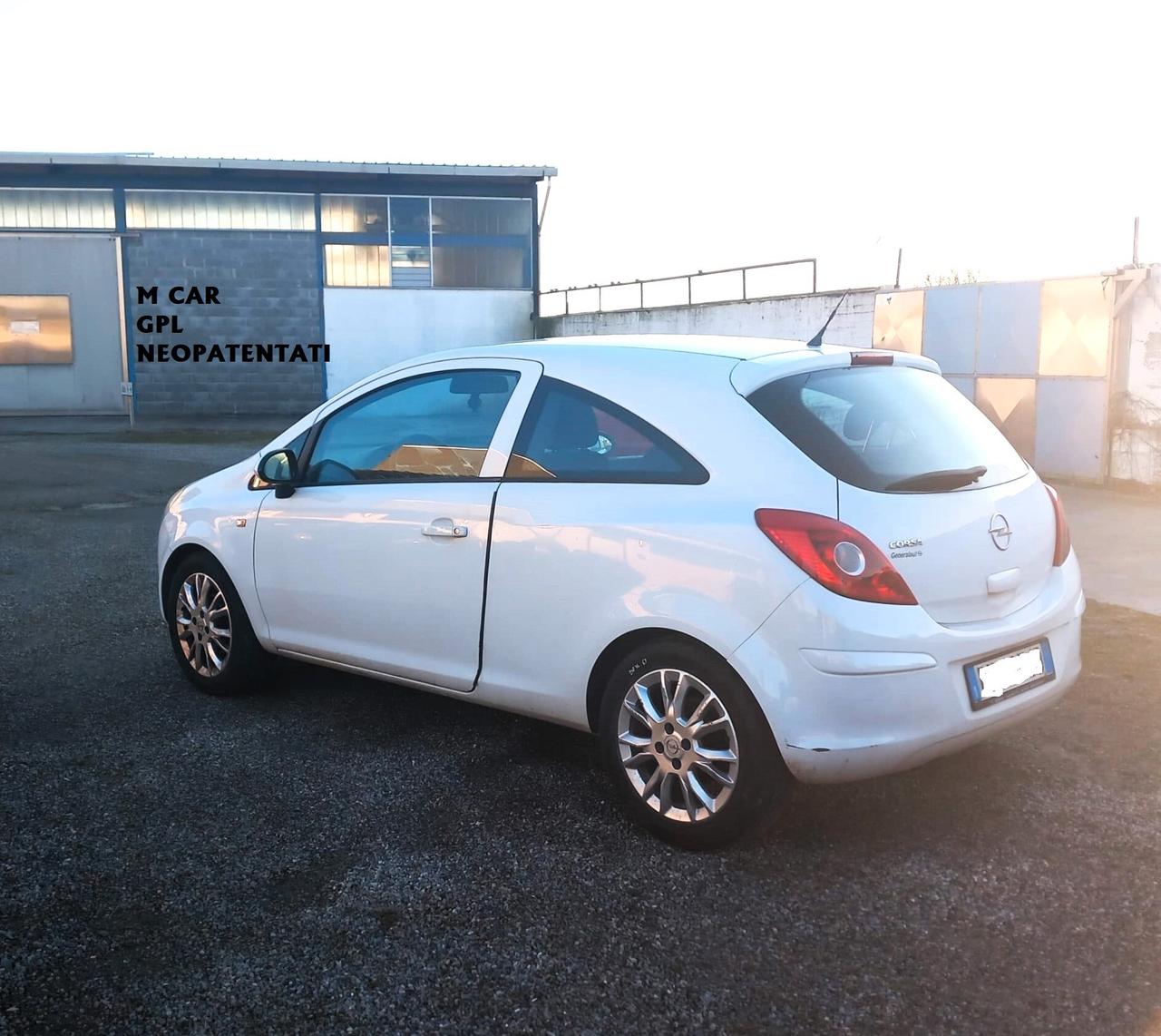 Opel Corsa 1.2 80CV 3 porte GPL-TECH Enjoy