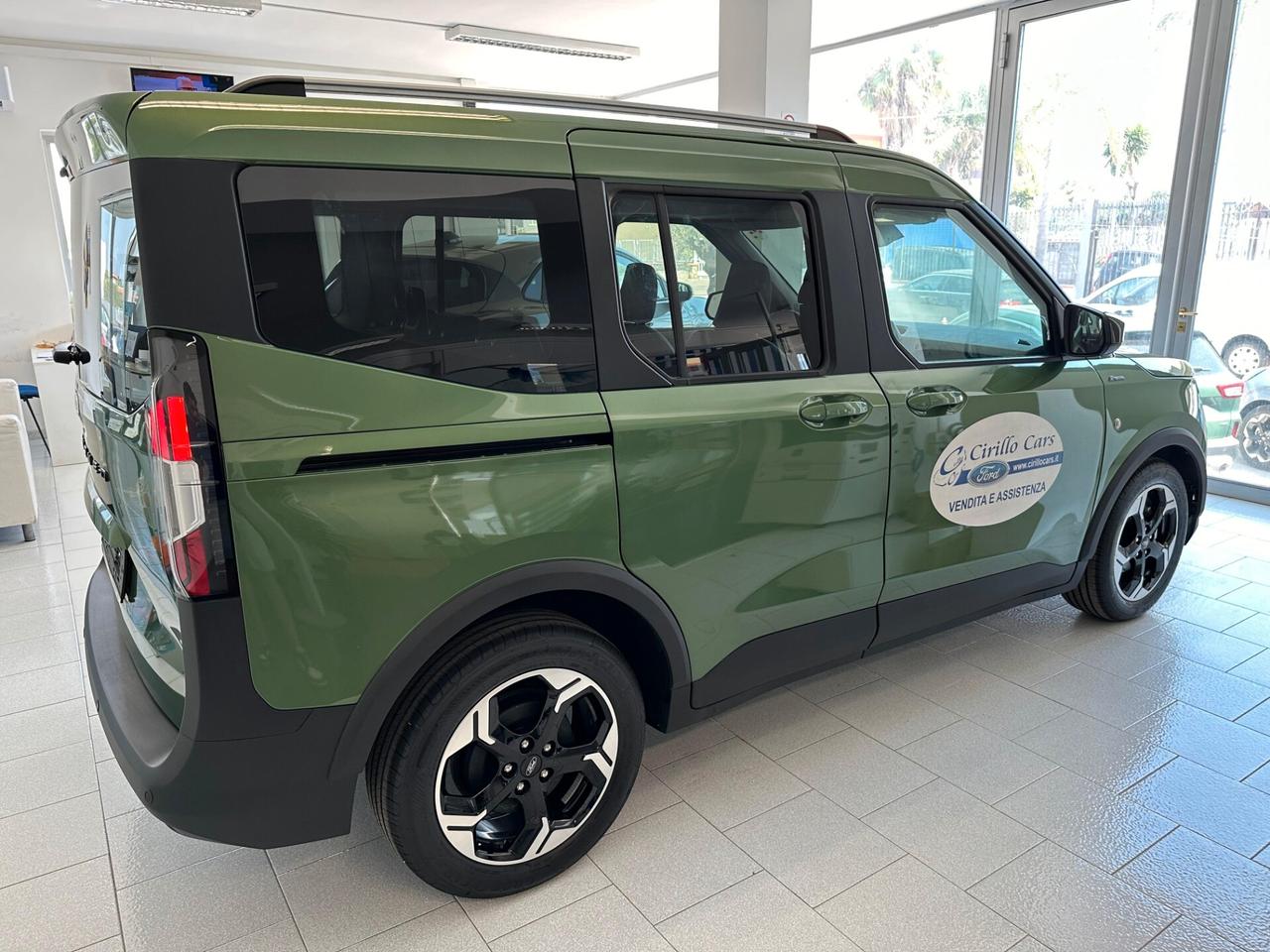 Ford Tourneo Courier 1.0 EcoBoost Powershift Active