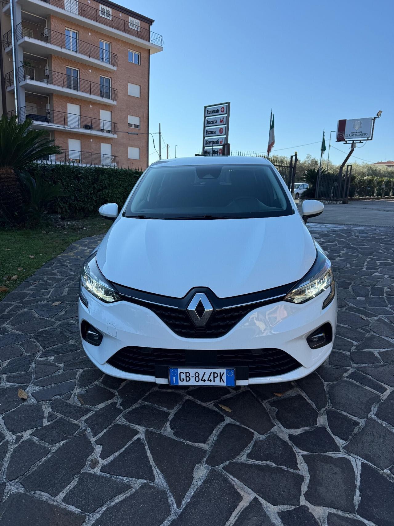 Renault Clio 1.5 Diesel nuovo modello uni proprietario X neo patentati