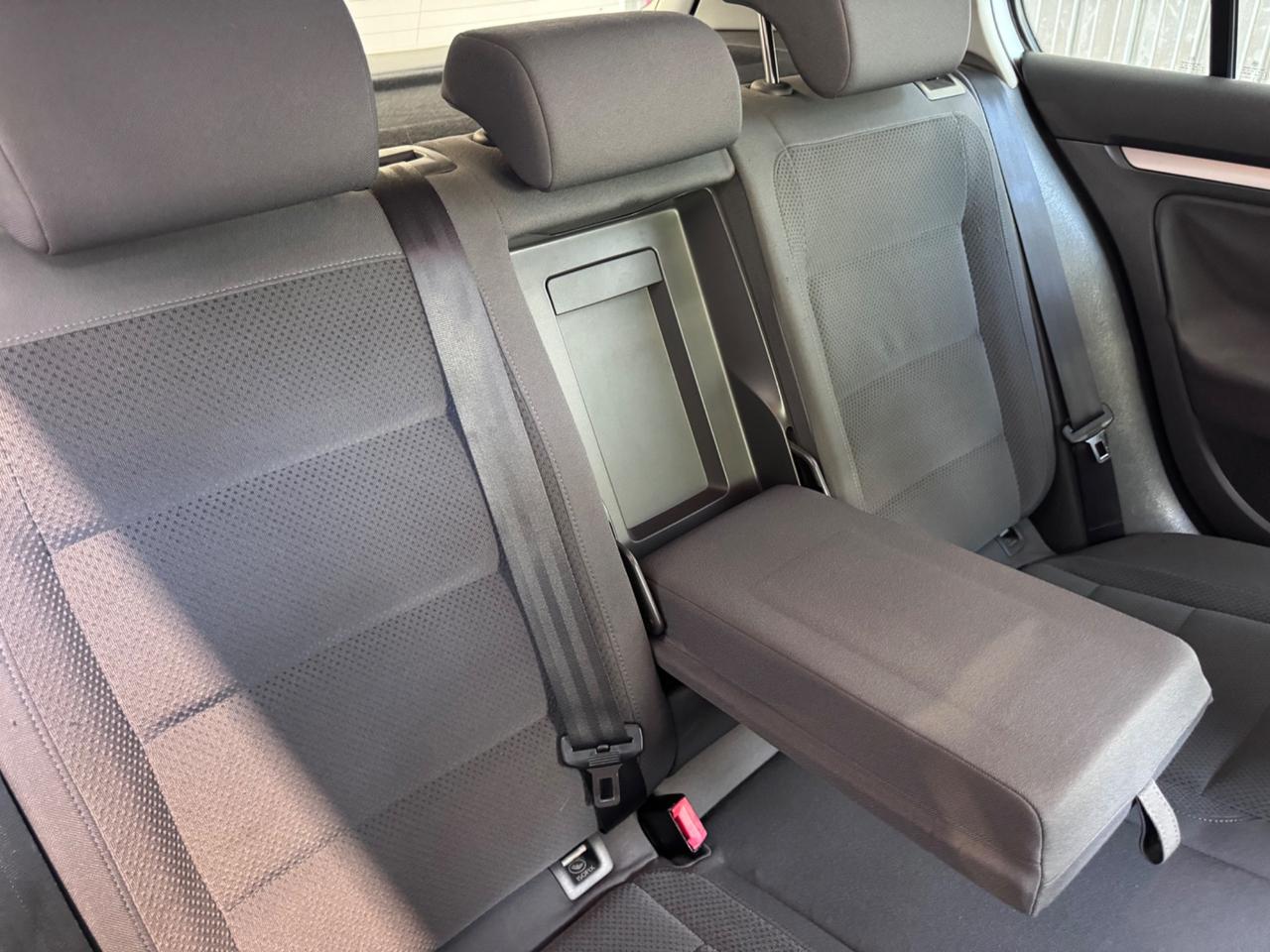 Volkswagen Golf Bifuel g