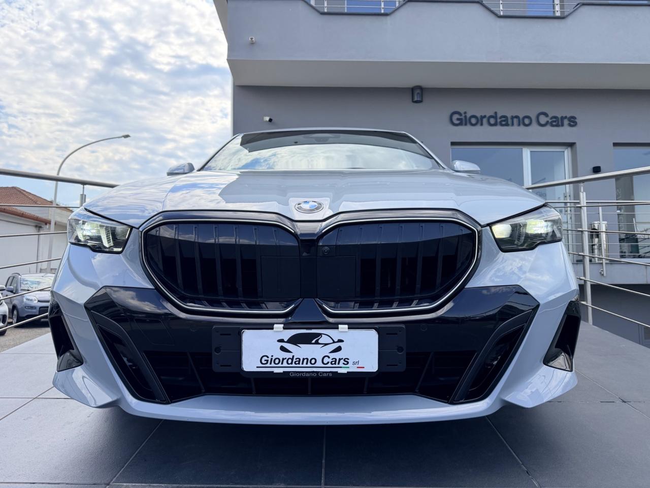 Bmw 520d 48V xDrive Msport 197cv grigio Nardo