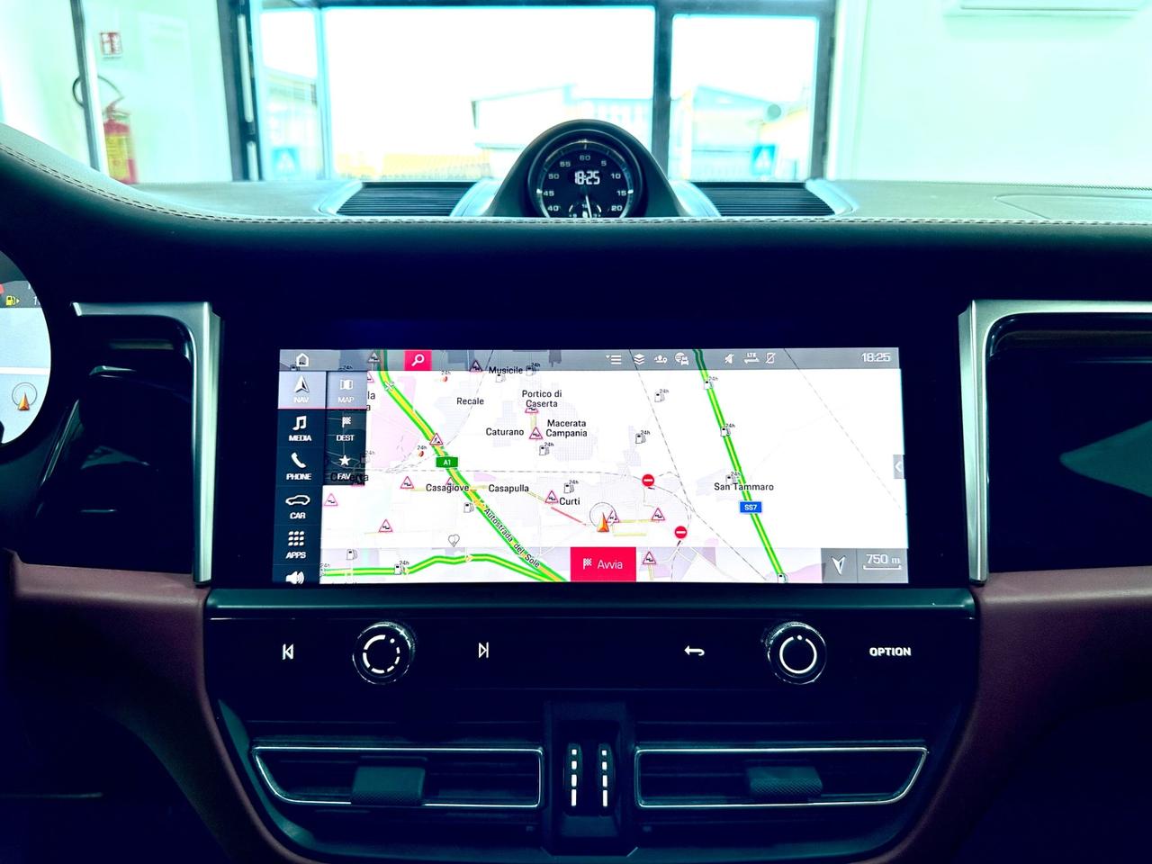 Porsche Macan S