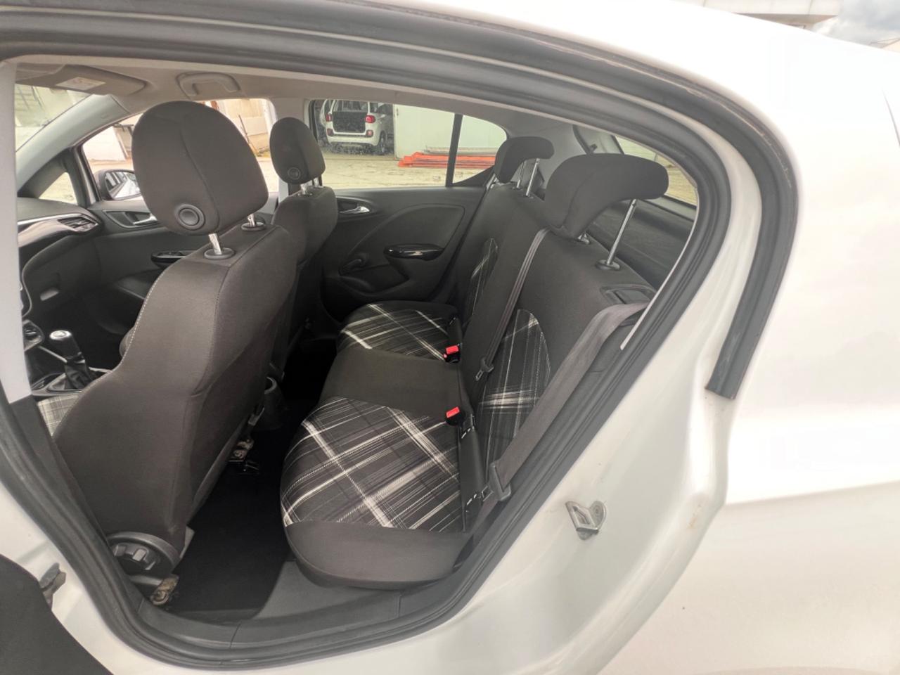 Opel Corsa 1.4 90CV GPL Tech 5 porte b-Color