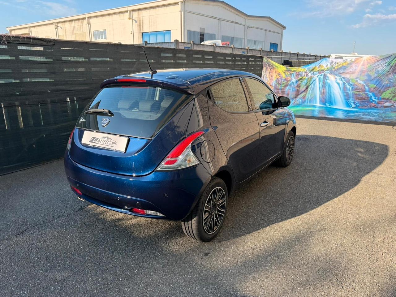 Lancia Ypsilon 1.2 69 CV 5 porte GPL Ecochic Gold