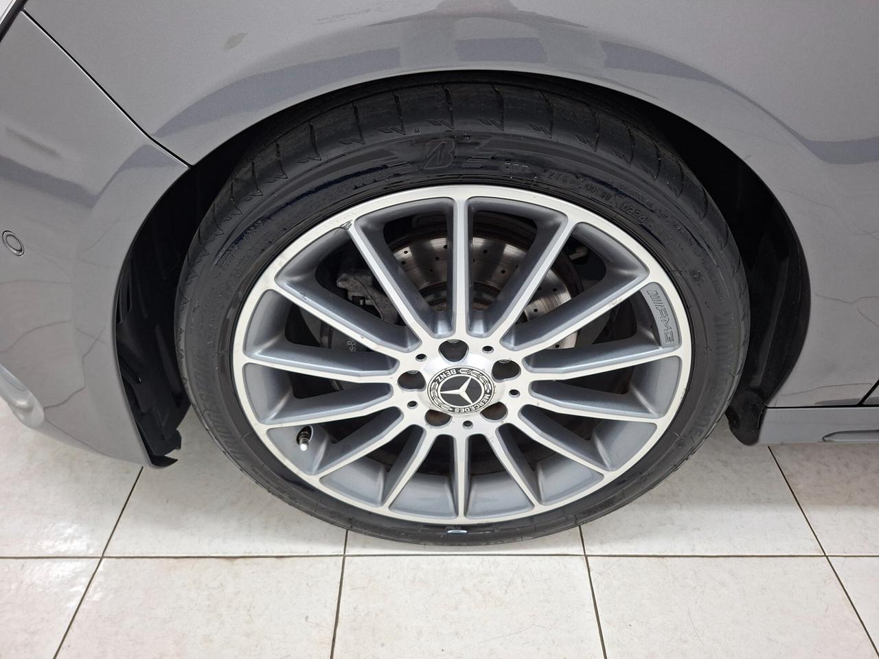 Mercedes-Benz CLA Shooting Brake 200d 4Matic Automatic Premium