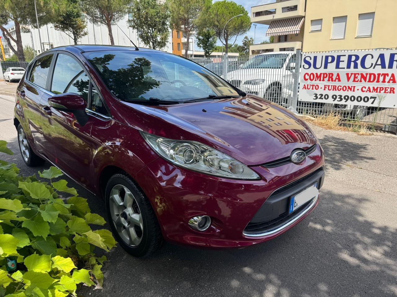 Ford Fiesta 1.6 TDCi 95 CV 5p. Neopaten garanzia 12 m