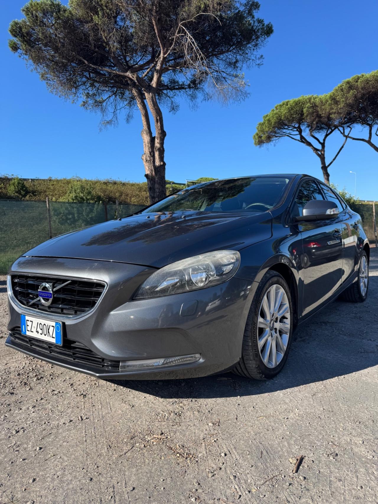Volvo V40 D2 1.6 Powershift Summum
