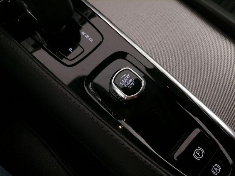 Volvo XC90 2.0 b5 Plus Bright awd 7p.ti auto