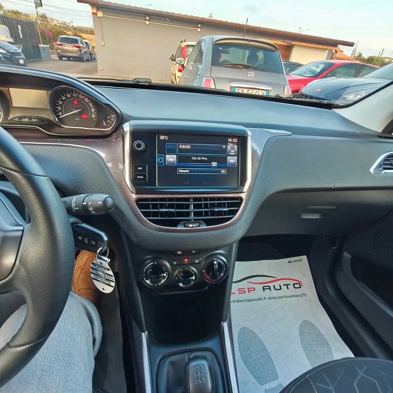 Peugeot 2008 1.6 e-HDi 92 CV 2014