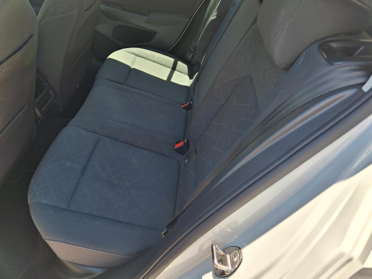 Volkswagen Golf 2.0 TDI 115 CV SCR Life