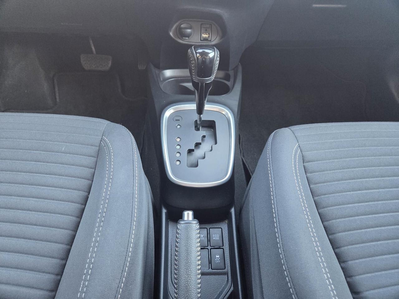 Toyota Yaris 1.5 Hybrid 5 porte Active