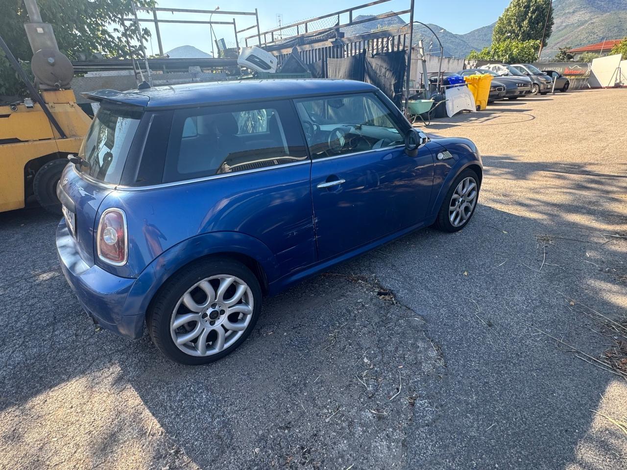 Mini 1.4 16V One Chili