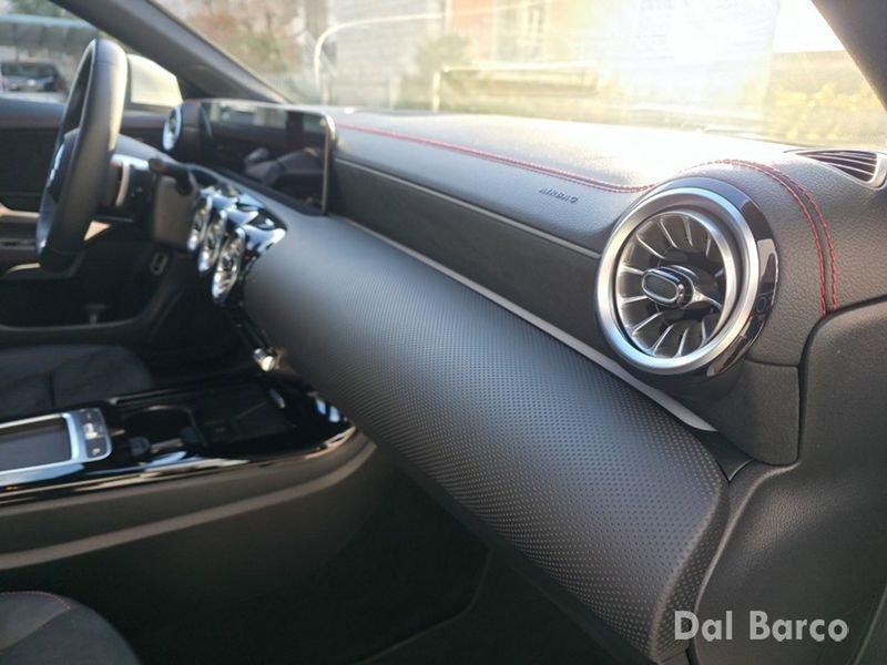 Mercedes-Benz CLA S.Brake CLA 200 d Automatic Shooting Brake AMG Line Premium