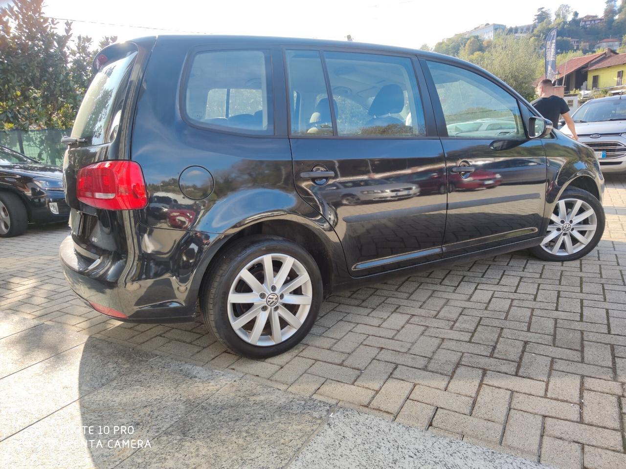 Volkswagen Touran 7 Posti / 1.6, 105CV / Euro5.