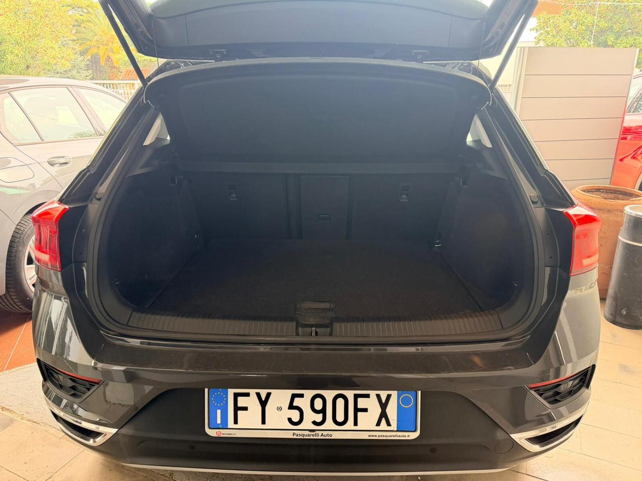 VOLKSWAGEN T-ROC 1.6 TDI SCR ADVANCED