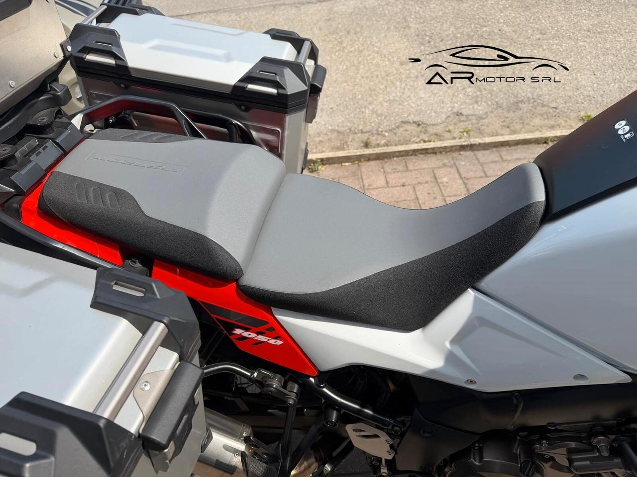 Suzuki V Strom DL 1050