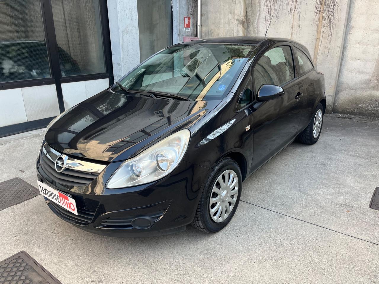 Opel Corsa 1.2 80CV 3 porte GPL-TECH Club