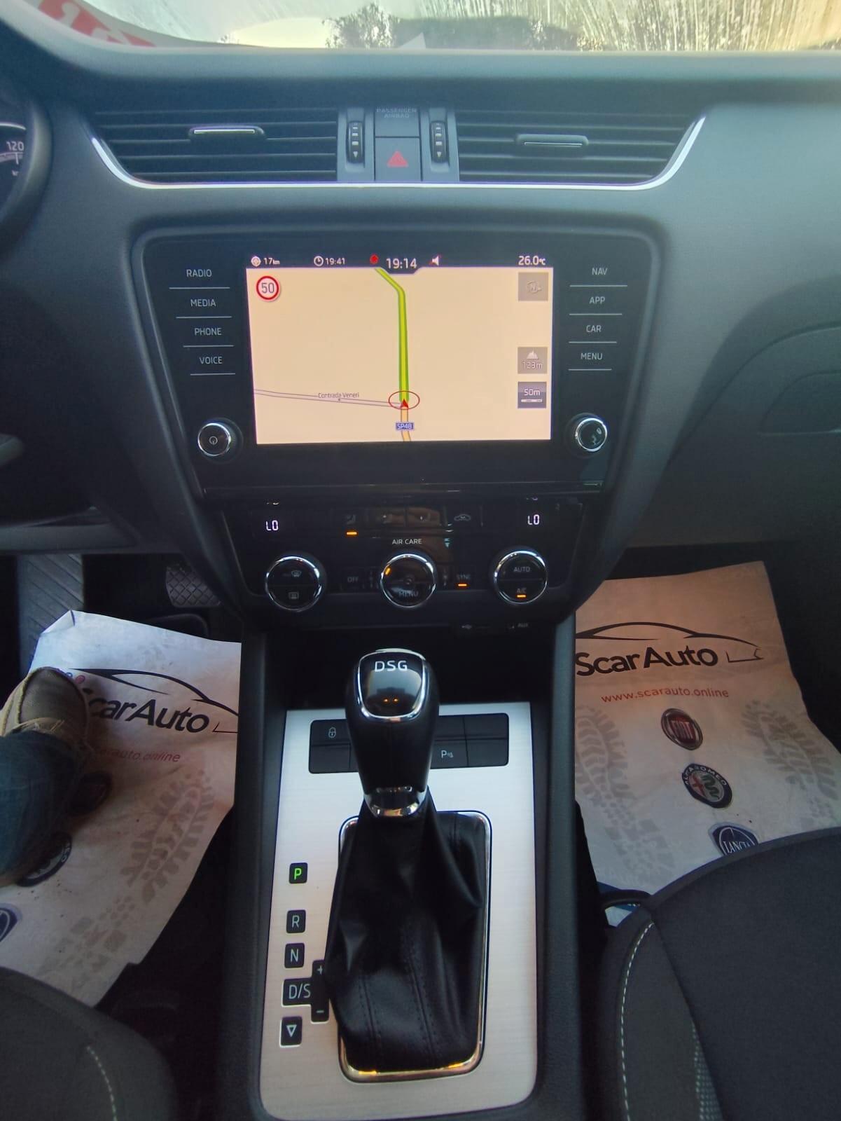 Skoda Octavia 2.0 TDI CR DSG Executive