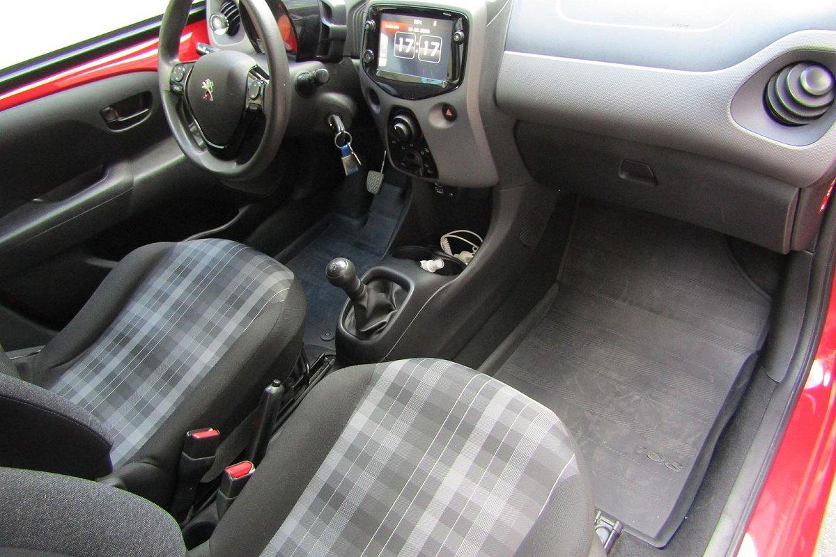 PEUGEOT 108 VTi 72 5 porte Active