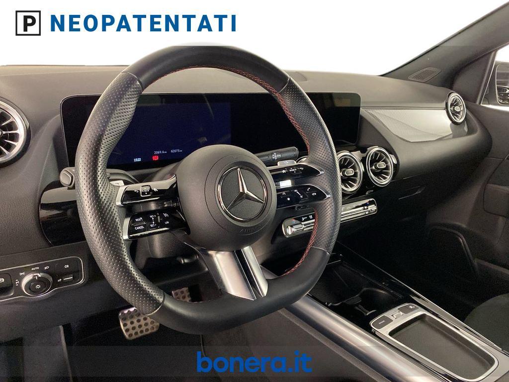 Mercedes Classe B 180 180 D Premium AMG Line 8G-DCT