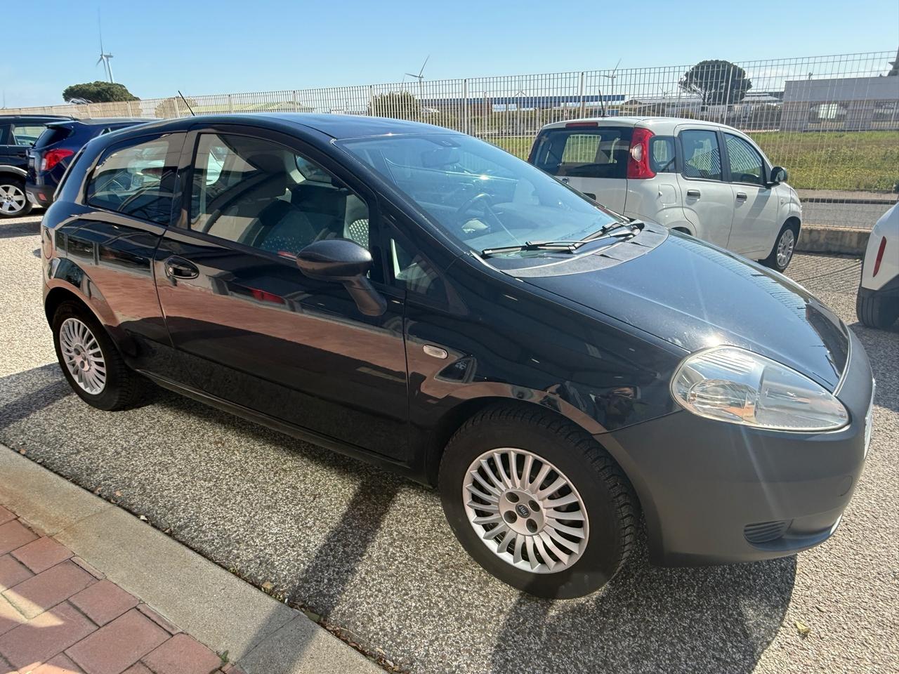 Fiat Grande Punto 1.3 MJT 75 CV 3 porte Active