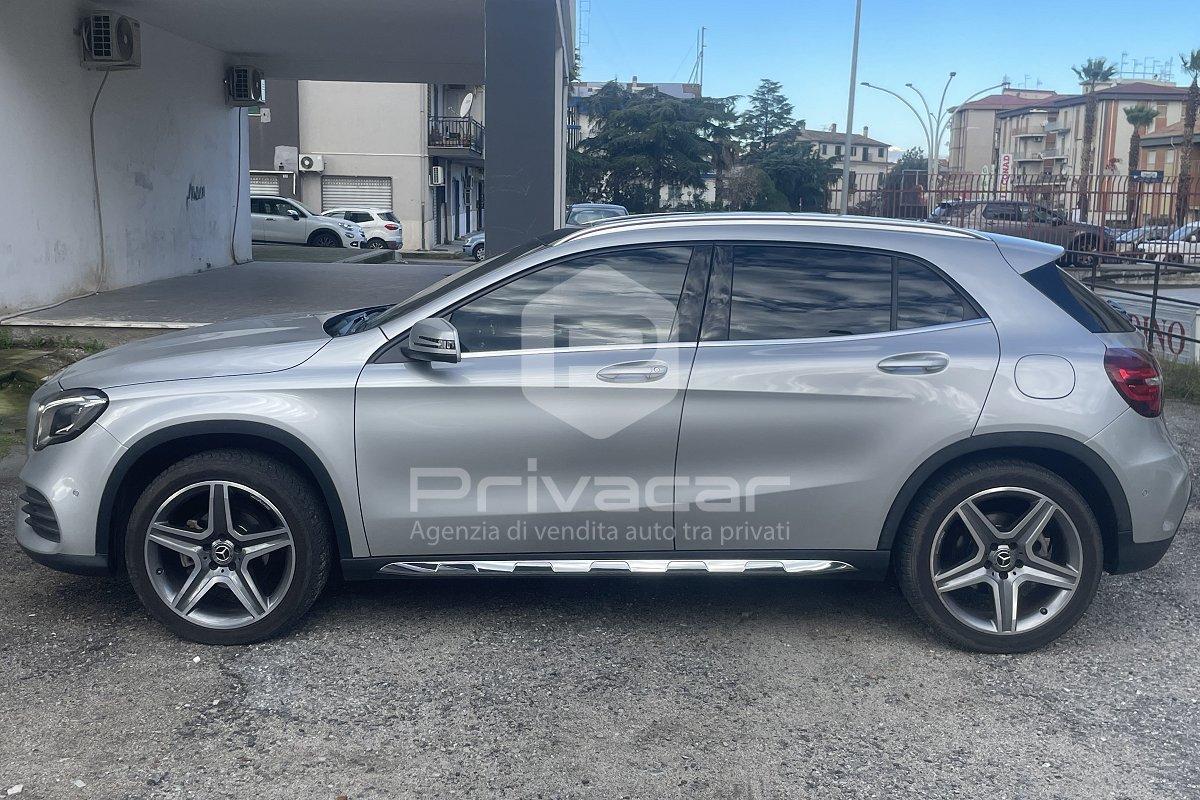 MERCEDES GLA 200 d Automatic 4Matic Premium